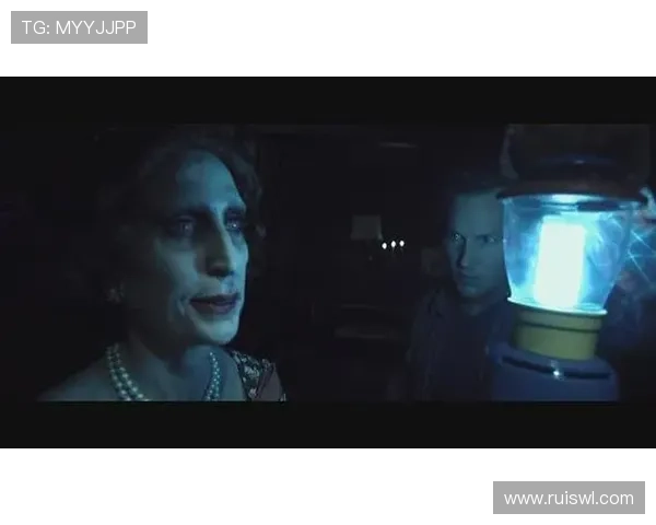 围绕黑名单09展开的悬疑行动揭开潜伏真相的都市追查故事