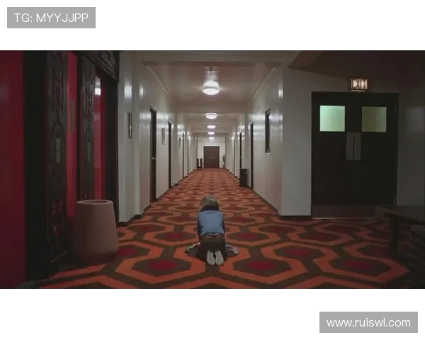 闪灵:100%还原原著精髓,5大角色关系扑朔迷离 闪灵:100%还原原著精髓,5大角色关系扑朔迷离